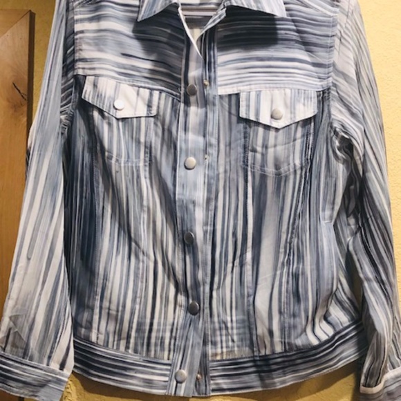MarlaWynne Jackets & Blazers - Marla Wynne chiffon denim style jacket, blue runs big  fit like small/medium